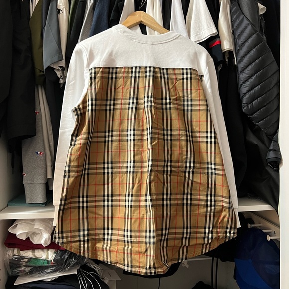 Burberry Vintage Check Panel Cotton Oversized
Sweatshirt - Picture 1 of 10